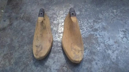 2 Hormas De Madera Para Zapatero / Adorno