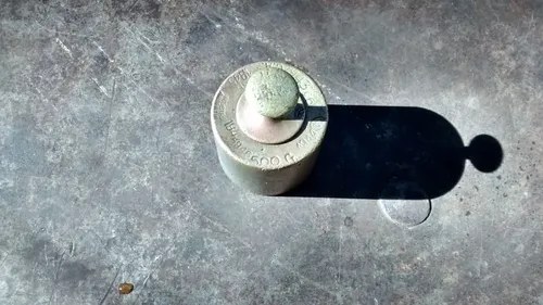 Pesa De Bronce Antigua De 500 Gramos Década Del 30 - 9