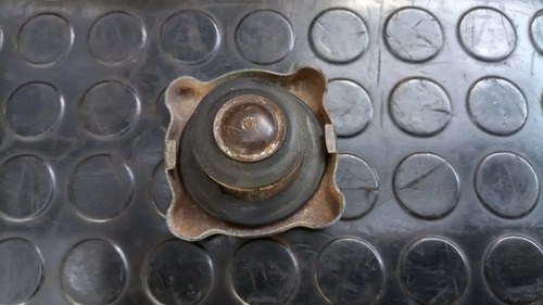Tapa De Radiador Mercedes Benz Original - 2