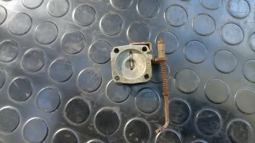 Tapa Bomba De Pique Carburador Weber 32 Fiat 128 / 147 - 2