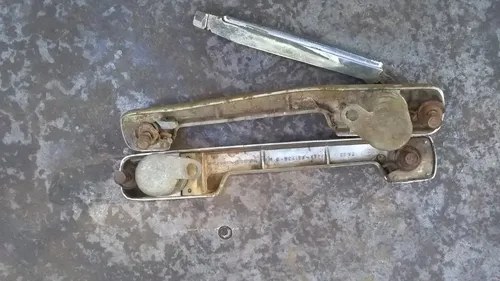 2 Manijas Abre Puerta Ext. Ford Taunus 74 / 80 P / Repuestos Plateado - 8
