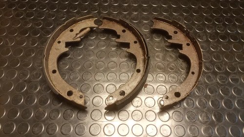 Juego 2 Zapatas / Patines Freno Traseros Ford Falcon - 2
