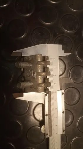 Grampa Dentada Bronce Para Derivación En Paralelo 15 / 70mm. - 5