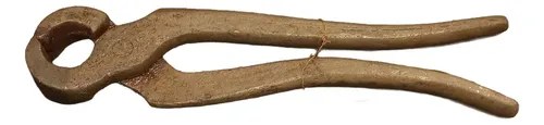 Antigua Tenaza 19 Cm