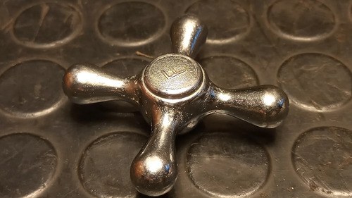 Antigua Manija / Volante Canilla Bronce Agua Fría Plateado Brillante - 3