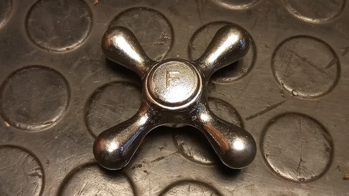 Antigua Manija / Volante Canilla Bronce Agua Fría Plateado Brillante - 9