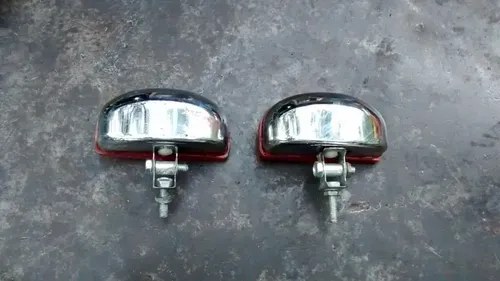 Juego De Faros Auxiliares De Posición / Giro (oxidados) - 10