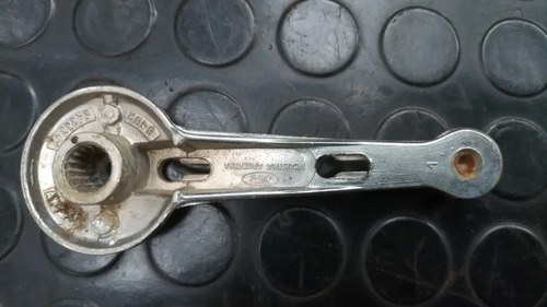 Manija Levanta Vidrio Ford Taunus 74 / 80 (con Detalles) Plateado - 3