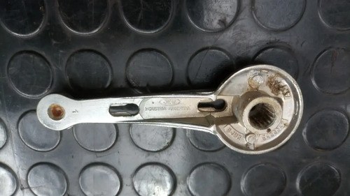 Manija Levanta Vidrio Ford Taunus 74 / 80 (con Detalles) Plateado - 6