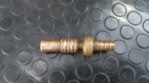 Antiguo Pico Regador De Bronce 1/2 Pulgada