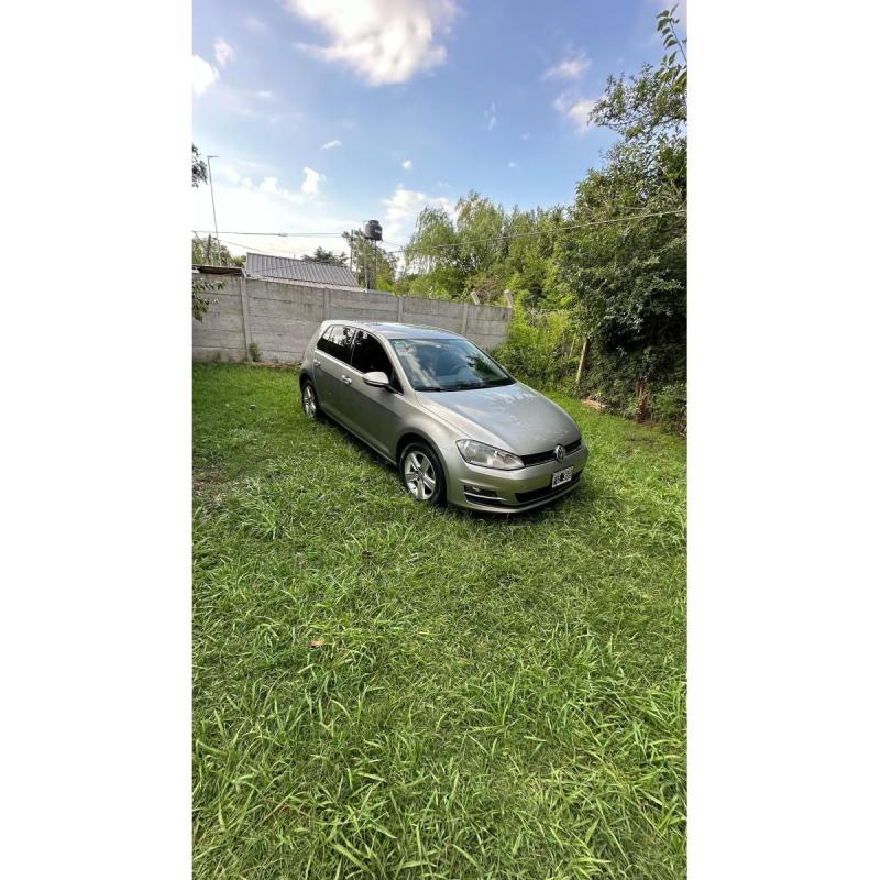 Vendo golf VII 1.6 trendline mexicano - 2