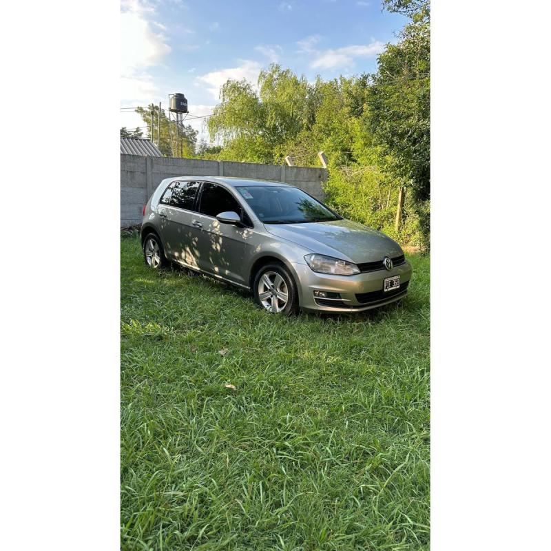Vendo golf VII 1.6 trendline mexicano - 4
