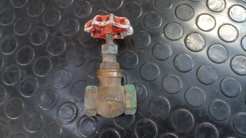 Llave De Paso Para Agua De Bronce 1/2 Pulgada