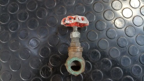Llave De Paso Para Agua De Bronce 1/2 Pulgada - 2