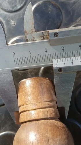 Pomo / Puntera De Madera - 6
