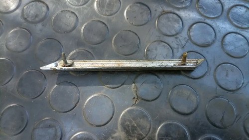 Moldura De Parante Ford Falcon Deluxe 70 / 72 - 2