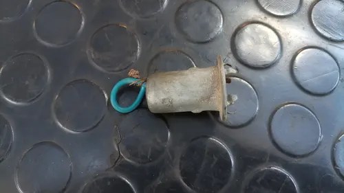 Portalámpara Tipo Fiat 1500 / Auto Clásico Plateado
