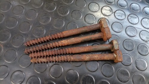 Lote De 4 Tornillos Grandes Para Madera Antiguos