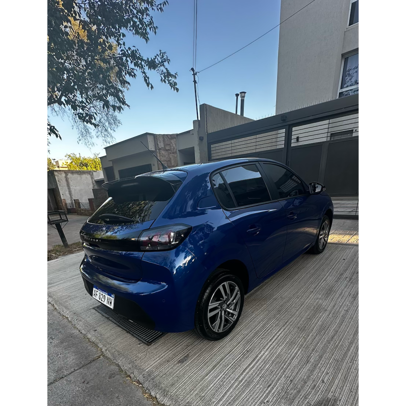 Peugeot 208 Feline 1.6 Tiptronic Mod 2023 | EN GARANTÍA - 2