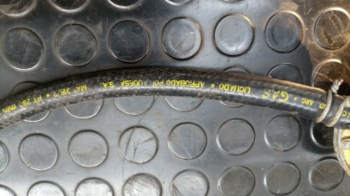 Regulador Y Manguera 80 Cm. Para Garrafa Gas 10 / 15 Kg. - 3