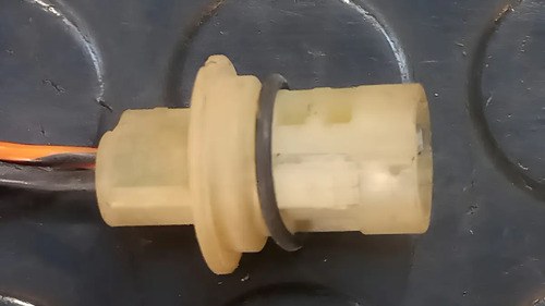 Portalámpara Fiat 128 Súper Europa Original Plateado