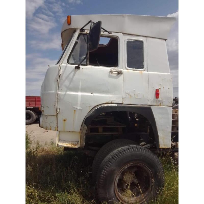 Camion Fiat 673 AÑo 1980 Bahia Blanca Falta Motoro Y Caja Papeles Todos En Orden