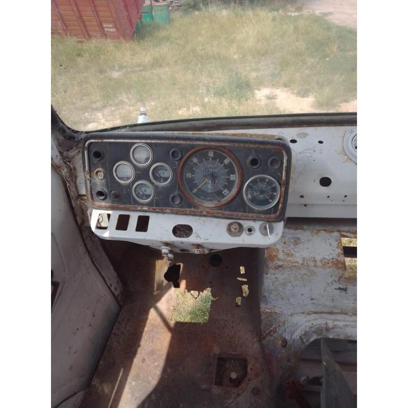 Camion Fiat 673 AÑo 1980 Bahia Blanca Falta Motoro Y Caja Papeles Todos En Orden - 13