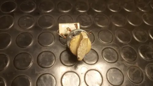 Perilla Selector De Velocidad / Capacitor Ventilador (usado) - 7