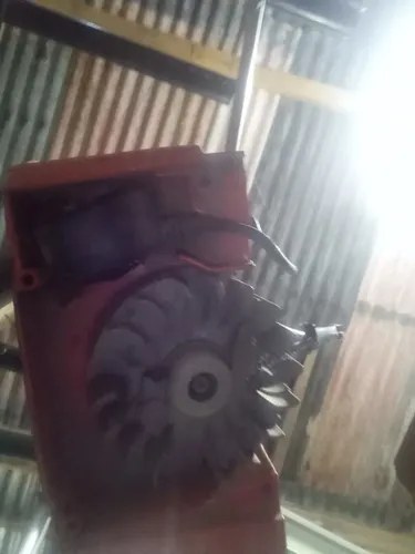 Desmalezadora Husqvarna 245 R - 5