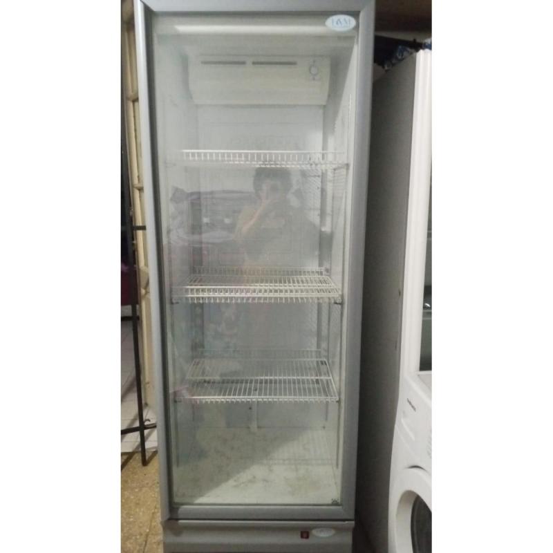 Vendo Heladera Exhibidora