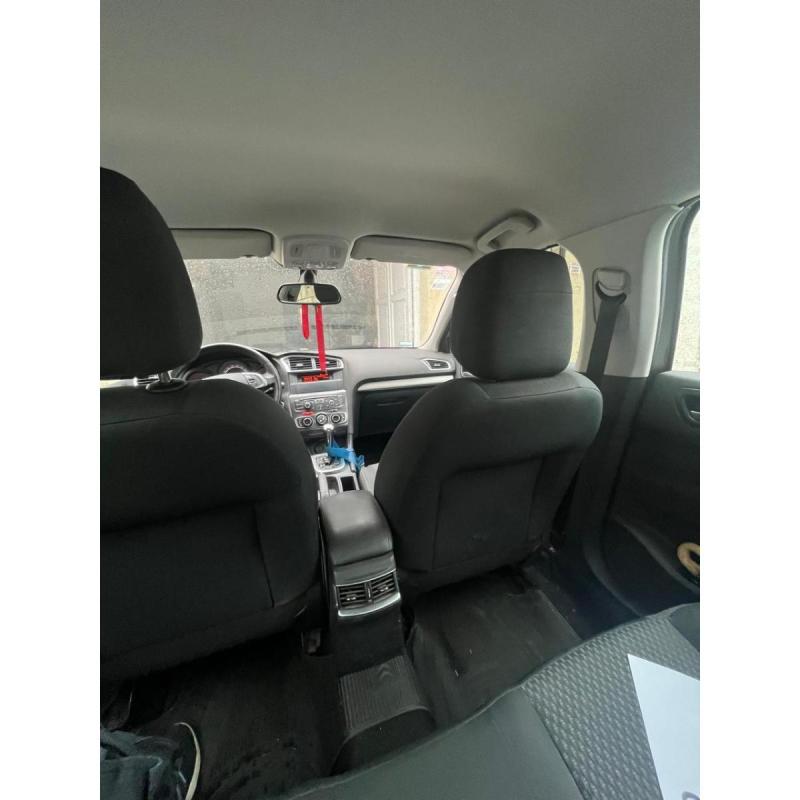 Vendo Citroen C4 Lounge Mod 2014
