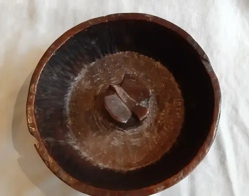 Chichero Antiguo De Madera, Bolivia