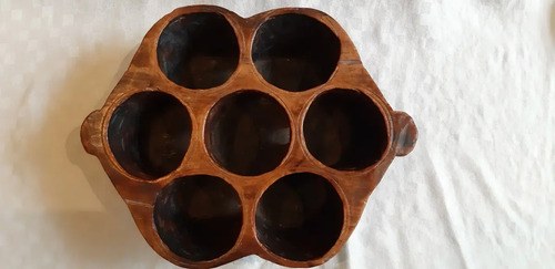 Chichero Antiguo De Madera, Bolivia