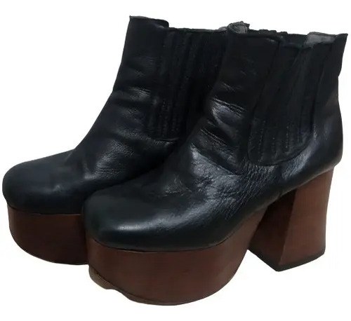Bota Plataforma Cuero Negro Tamara 36 Consultar Stock Negro Liso 36
