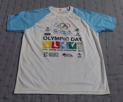Camiseta Remera Comité Olímpico Argentino L Consultar Stock Blanco Lisa L