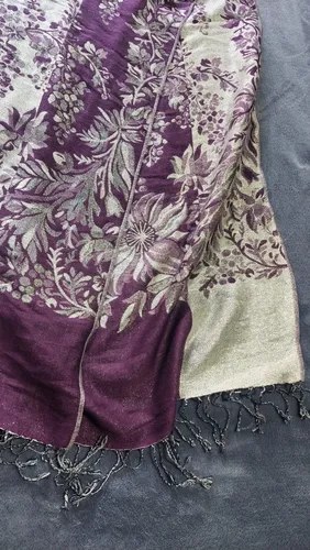 Chal O Pashmina Reversible Con Diseño Floral Hilos Dorados Violeta 1 - 3