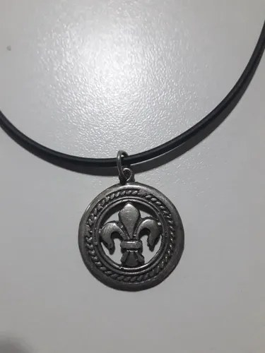 Collar Dije De Plata Flor De Lis Consultar Stock - 2