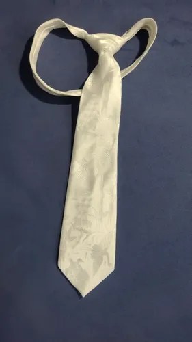 Corbata Blanca Motivo Chinos Consultar Stock Blanco