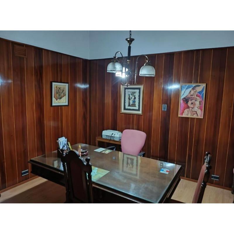 Alquiler o Venta – Casa Céntrica en Santa Fe, Ideal para Oficinas, Consultorios o Vivienda