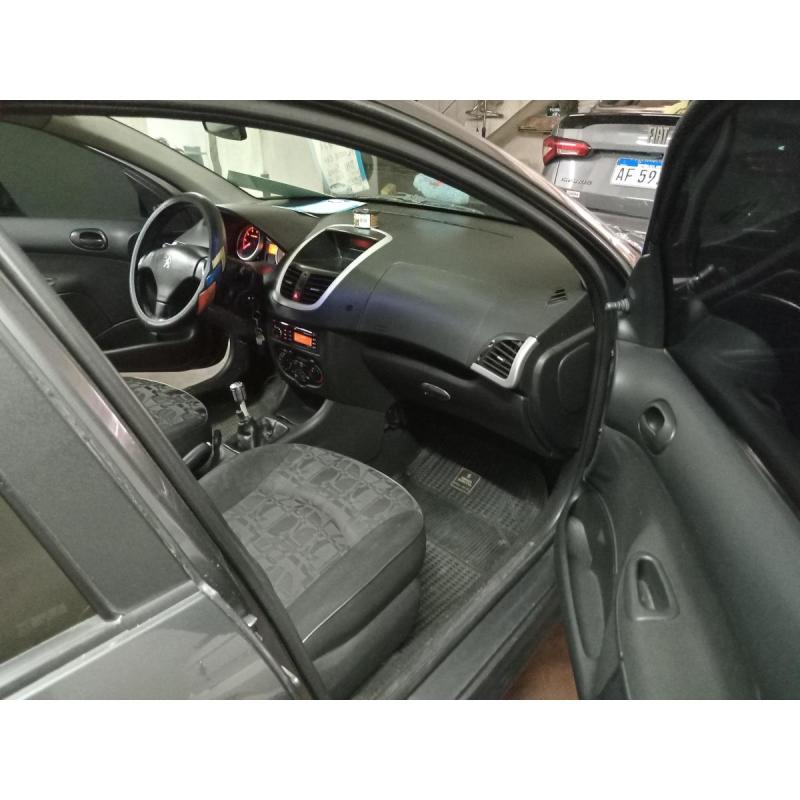 Peugeot 207 Compact XS 1.4 Allure full 5 Ptas Imp-Oferta $9800000_Vendo Permuto-San Cristóbal -CABA - 6