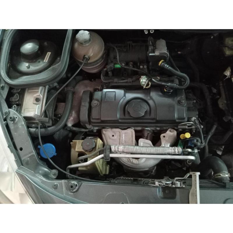 Peugeot 207 Compact XS 1.4 Allure full 5 Ptas Imp-Oferta $9800000_Vendo Permuto-San Cristóbal -CABA - 10