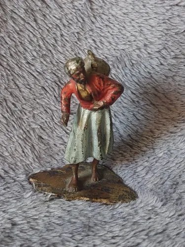 Figura Bronce Vienes Policromada Hombre Firm Consultar Stock Azul