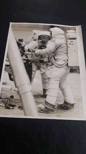 Foto Vieja Poster Astronautas Eeuu Consultar Stock