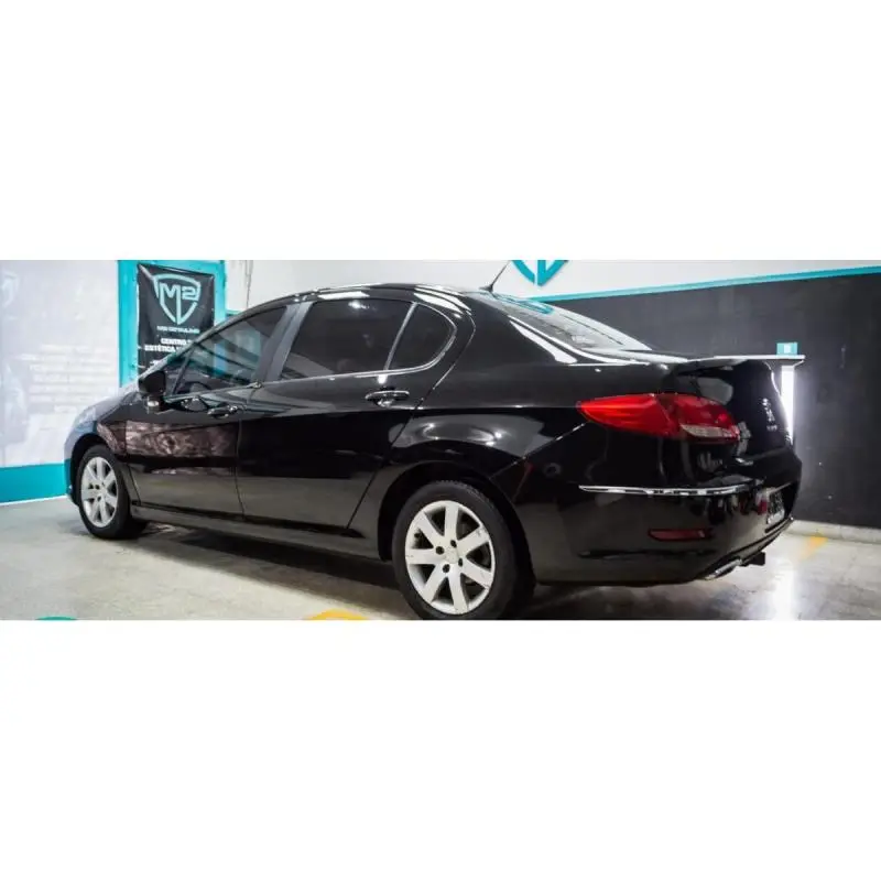 Peugeot 408 2012