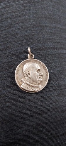 Medalla Dije Joannes Xxiii Vaticano Metal Consultar Stock Plateado