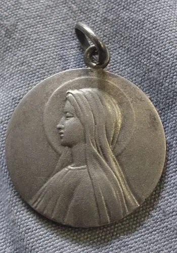 Medalla Dije Plata Virgen . Plata 900 Consultar Stock Plateado