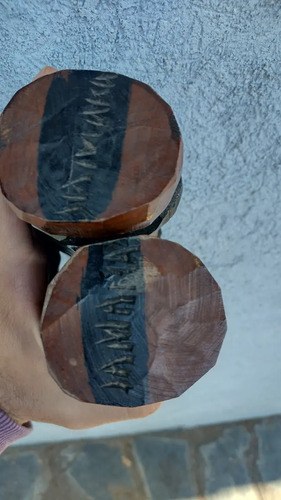 Par Tallas De Madera Jamaica Consultar Stock Marrón - 9
