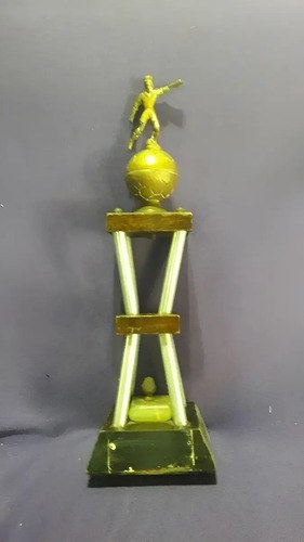 Trofeo Viejo Futbol Bronce Onix Colecc Consultar Stock Dorado Oscuro