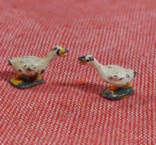 Viejo Dos Patos Plomo Juguete Miniatura Consultar Stock Blanco