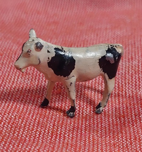 Viejo Vaca Plomo Juguete Miniatura Consultar Stock Blanco
